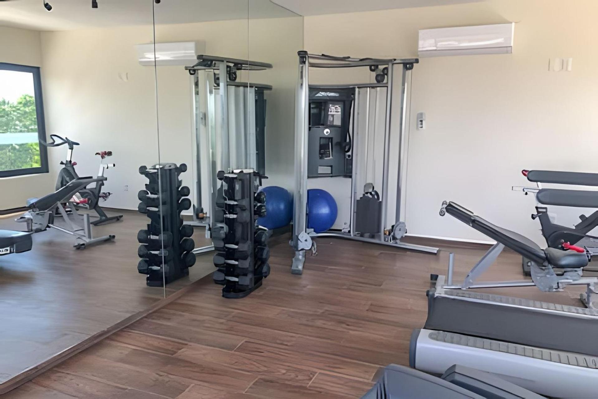Suit Next To The Common Top Roof Exclusive Building Kingsize Bed 2 Super Pools, Gym, Grill Тулум Экстерьер фото