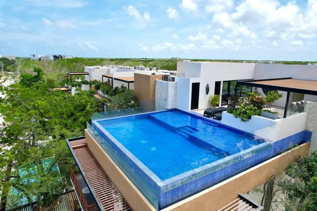 Suit Next To The Common Top Roof Exclusive Building Kingsize Bed 2 Super Pools, Gym, Grill Тулум Экстерьер фото